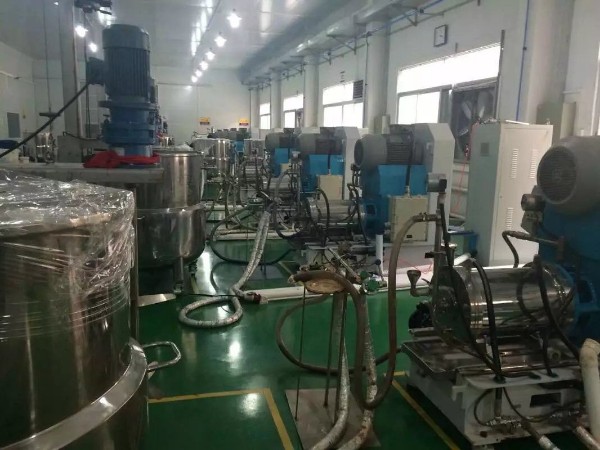 油漆分散研磨設備生產(chǎn)線